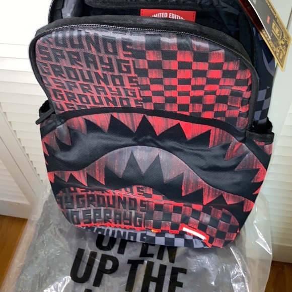 🥳HPx3🎉| Sprayground 🦈 Fiber Optic Light-Show Backpack…🎒 - Picture 10 of 17